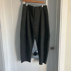 Black High-Waisted Wide Leg Dress Pants